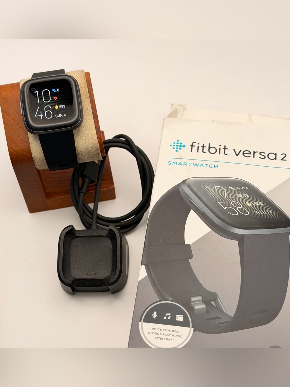 Fitbit Versa 2, Full Set, Tested, Charger Included,Black, Box, Manuals, Smartwat